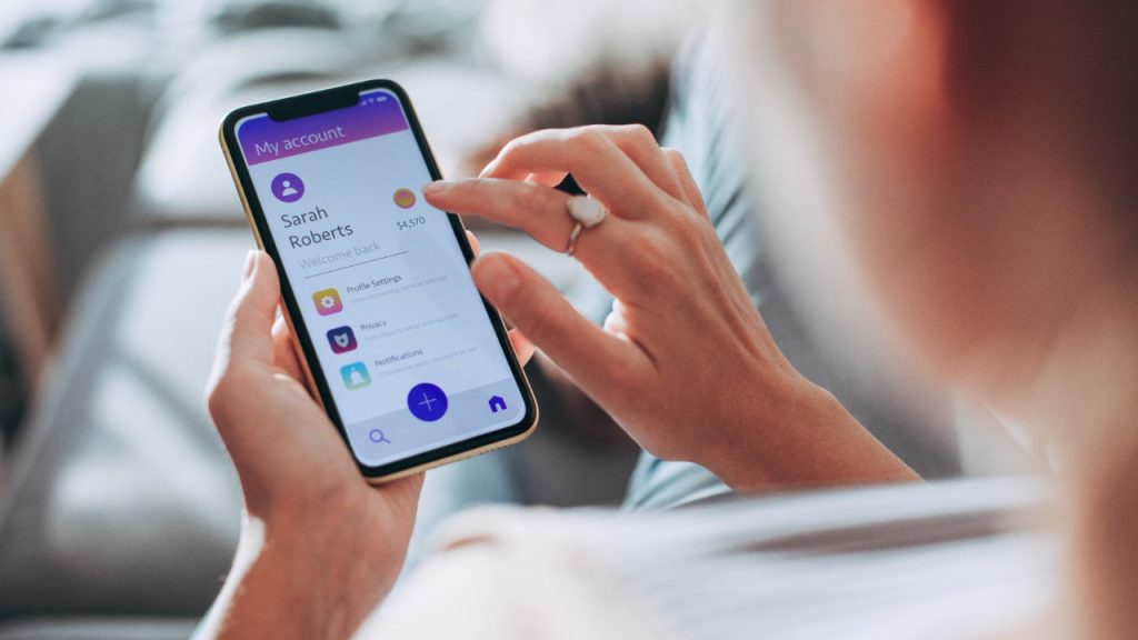 3 Reasons To Switch To An Online Bank